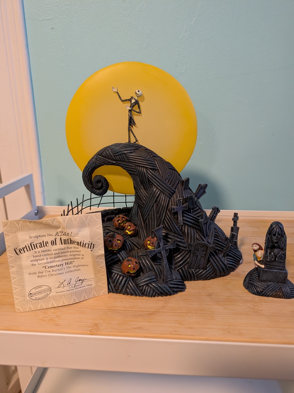 Hawthorne Village Nightmare Before Christmas "Cemetery Hill" w/ COA